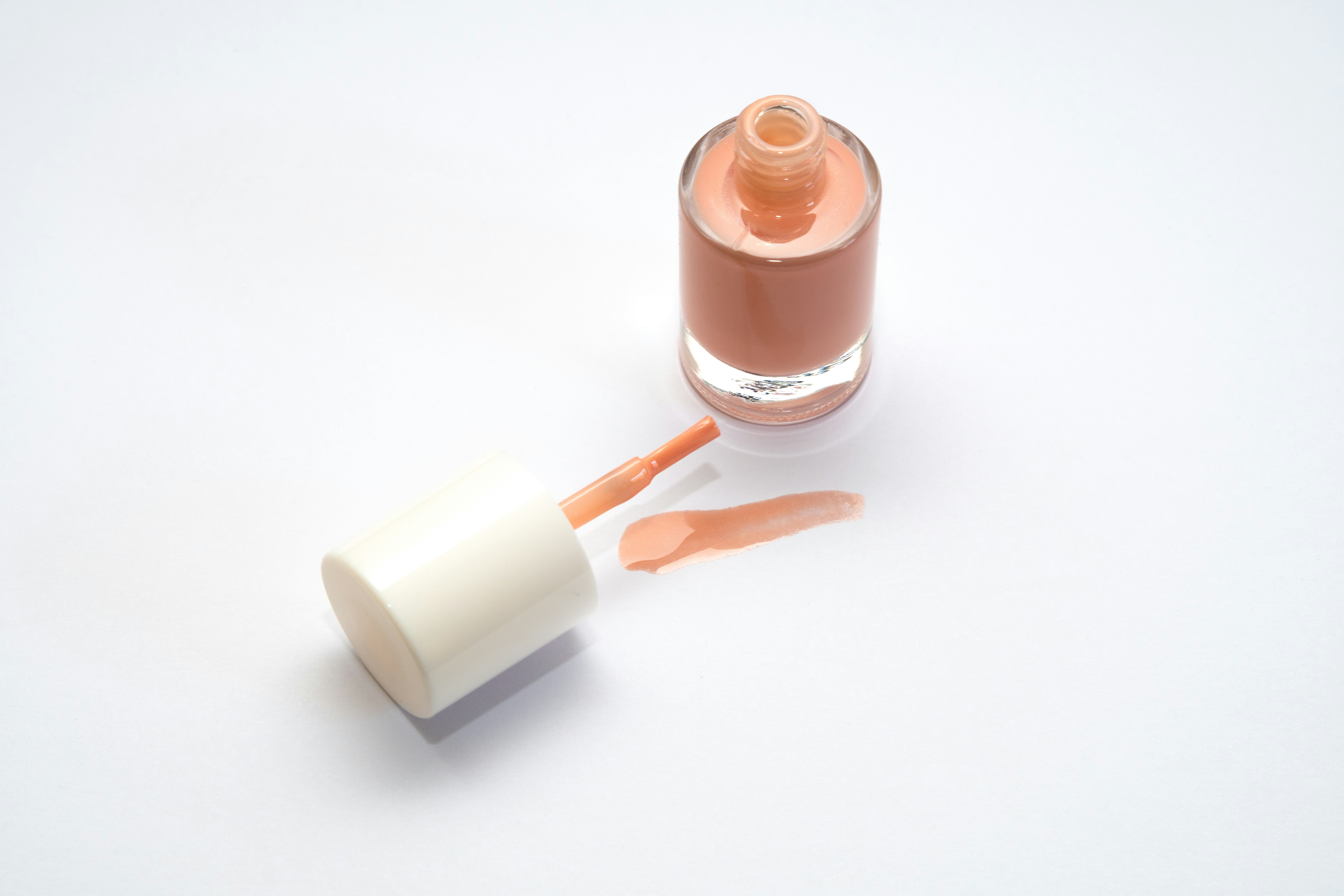 Oja semipermanenta Nude Peach 10 ml